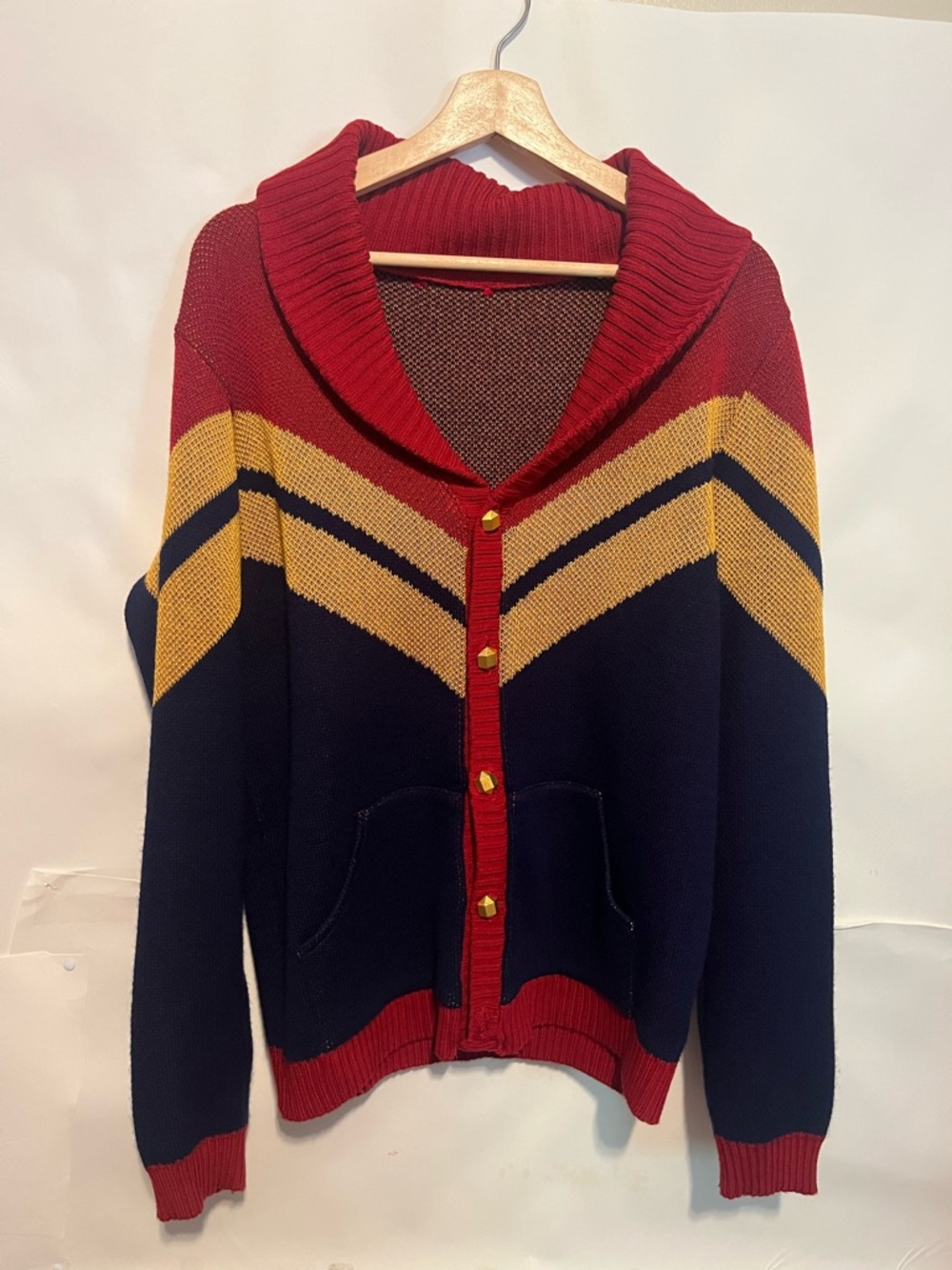 Elhoffer Design Captain Marvel Disneybounding fandom cosplay shawl cardigan